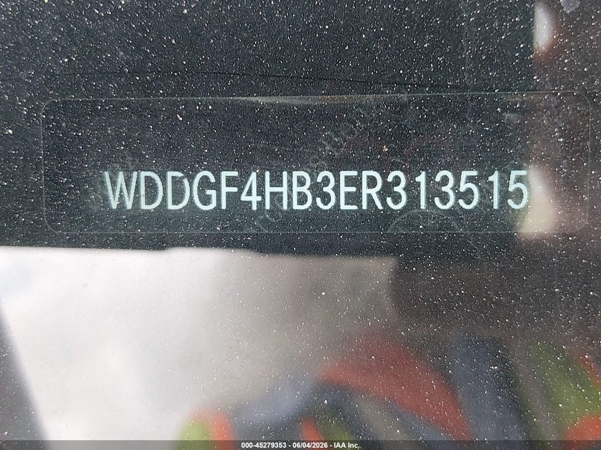 2014 Mercedes-benz C-klasse VIN WDDGF4HB3ER313515 IAAI salvage auction — NORMAL WEAR, Clear (Montana), sold $825 on 2026-07-29 (photo 9)
