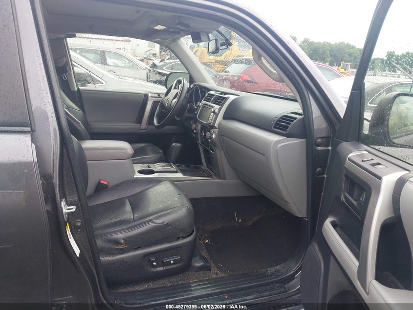 2012 Toyota 4runner VIN JTEZU5JR0C5041818 IAAI salvage auction — LEFT SIDE, Salvage (North Carolina), sold $4,950 on 2026-07-29 (photo 5)