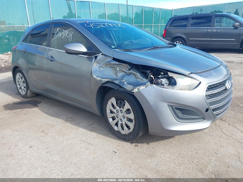 2017 Hyundai Elantra VIN KMHD35LH0HU369500 IAAI salvage auction — RIGHT FRONT, Clear (Indiana), sold $1,050 on 2026-07-21 (photo 1)