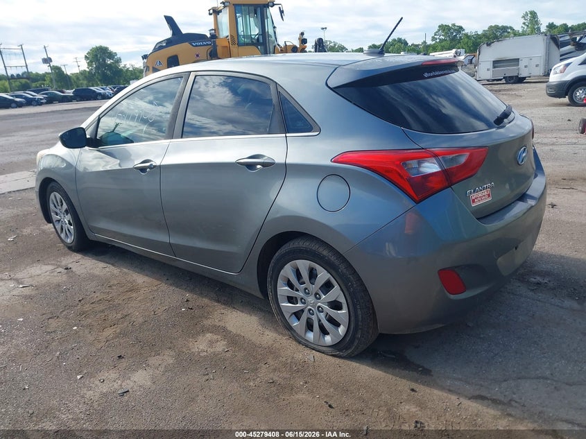 2017 Hyundai Elantra VIN KMHD35LH0HU369500 IAAI salvage auction — RIGHT FRONT, Clear (Indiana), sold $1,050 on 2026-07-21 (photo 3)