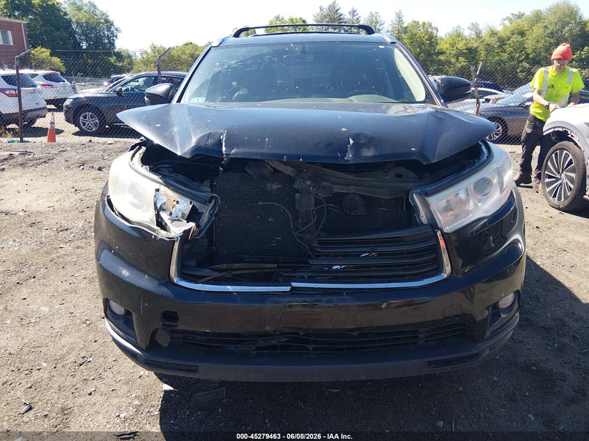 2014 Toyota Highlander VIN 5TDJKRFH3ES019887 IAAI salvage auction — FRONT END, Salvage (Massachusetts), sold $4,250 on 2026-07-31 (photo 6)