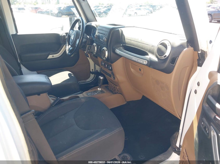 2017 Jeep Wrangler unlimited VIN 1C4BJWFG5HL681084 IAAI salvage auction — SIDE, Sf97 (Utah), sold $18,250 on 2026-07-08 (photo 1)