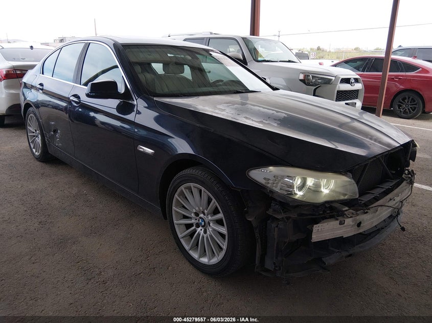 2013 BMW 5er VIN WBAFR7C56DC819886 IAAI salvage auction — FRONT END, Salvage Title, sold $975 on 2026-07-08 (photo 1)