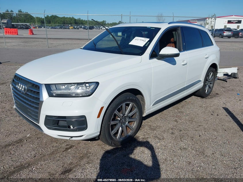 2018 Audi Q7 VIN WA1LAAF73JD009235 IAAI salvage auction — REAR END, Salvage Title, sold $6,800 on 2026-07-15 (photo 2)