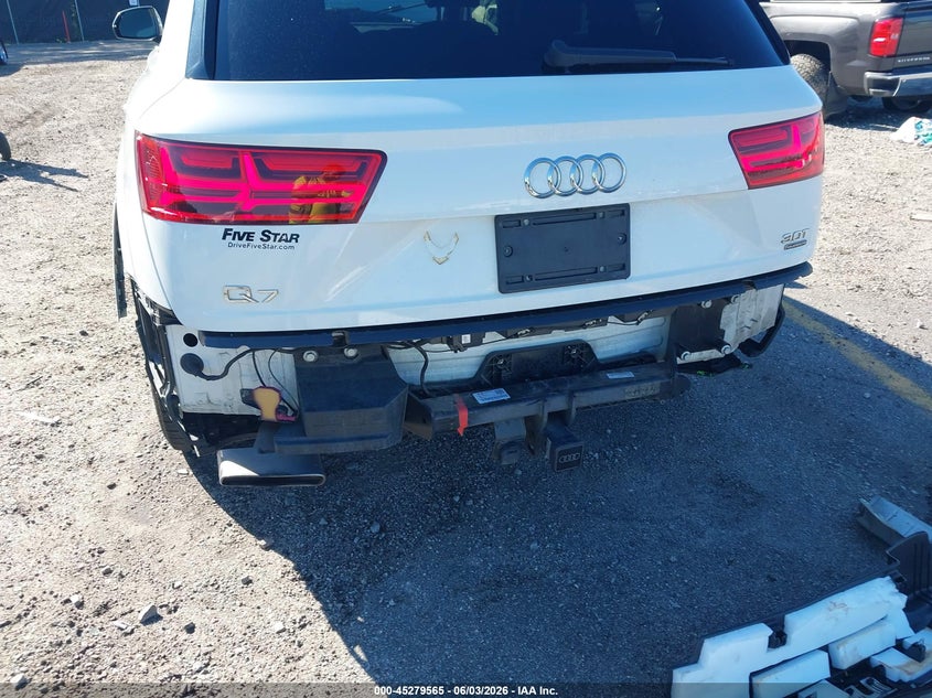 2018 Audi Q7 VIN WA1LAAF73JD009235 IAAI salvage auction — REAR END, Salvage Title, sold $6,800 on 2026-07-15 (photo 6)