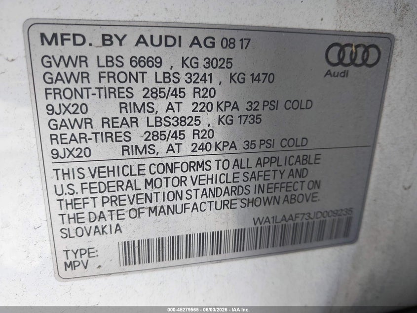2018 Audi Q7 VIN WA1LAAF73JD009235 IAAI salvage auction — REAR END, Salvage Title, sold $6,800 on 2026-07-15 (photo 9)