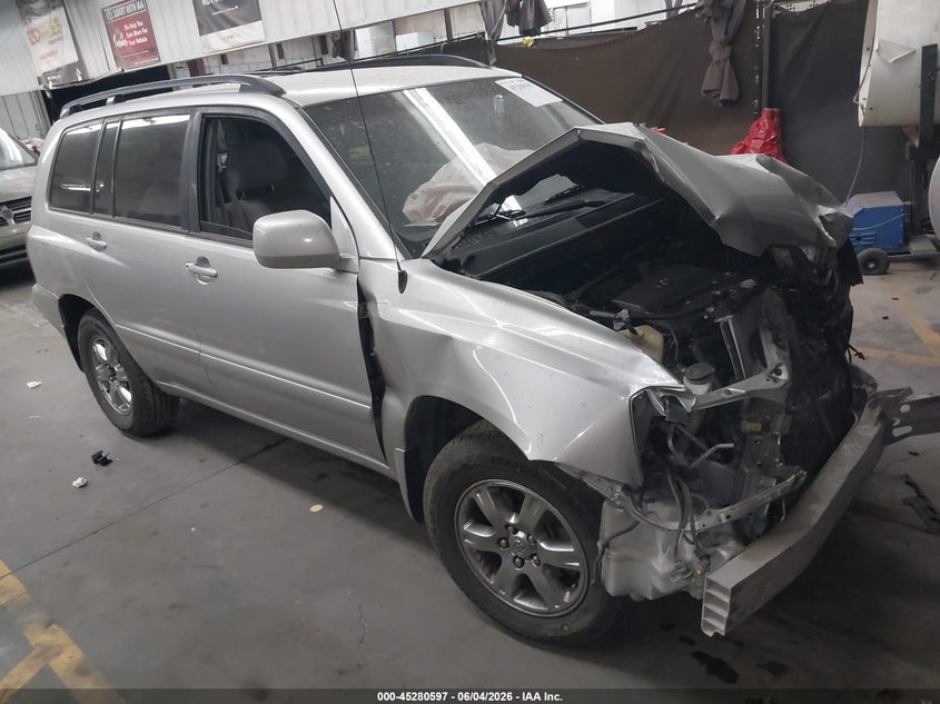 2004 Toyota Highlander VIN JTEDP21A840033247 IAAI salvage auction — FRONT END, Salvage (Arizona), sold $300 on 2026-07-14 (photo 1)