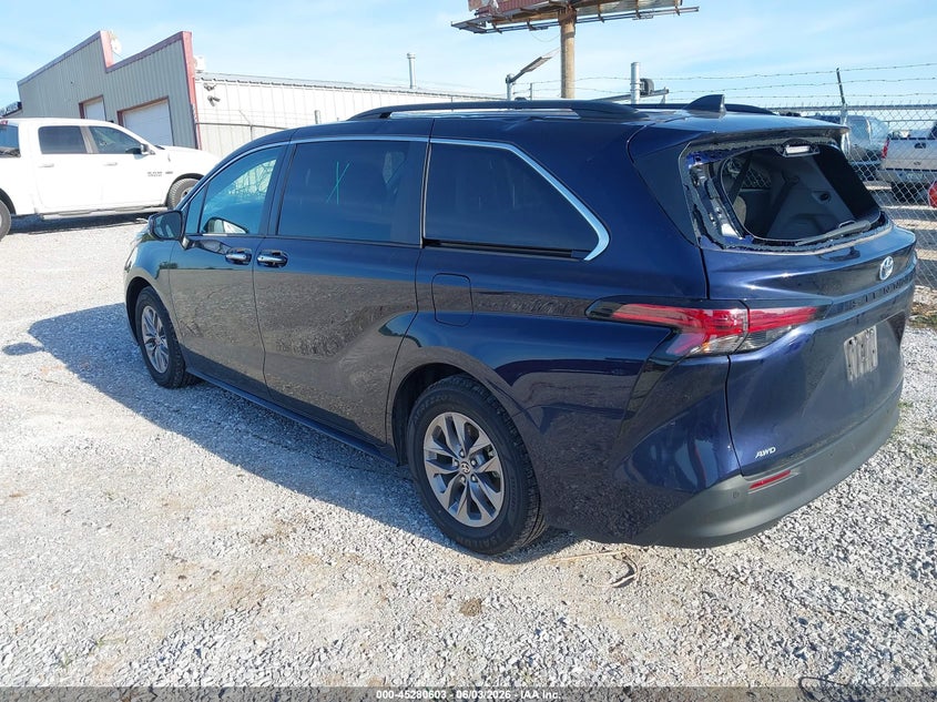 2022 Toyota Sienna VIN 5TDYSKFC9NS049549 IAAI salvage auction — HAIL, Salvage Title, sold $22,400 on 2026-07-06 (photo 3)