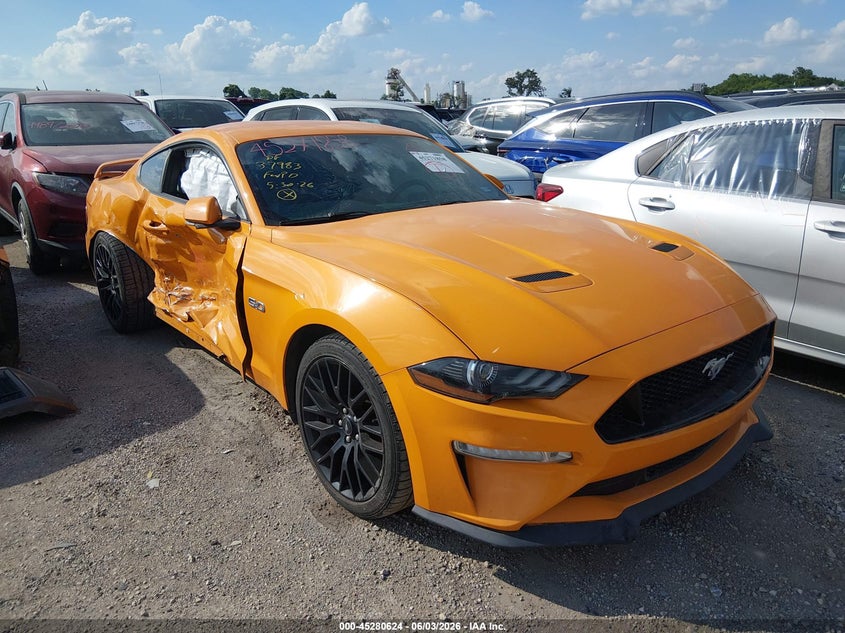 2018 Ford Mustang VIN 1FA6P8CFXJ5113677 — IAAI salvage auction photo
