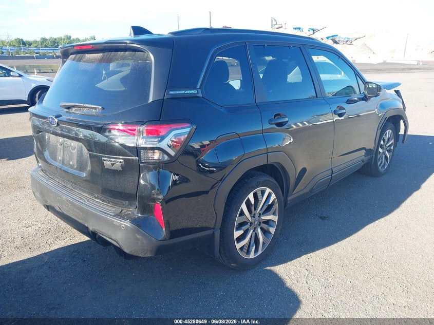 2025 Subaru Forester VIN JF2SLDTCXSH467462 IAAI salvage auction — FRONT END, Mv-907A (New York), sold $8,975 on 2026-07-28 (photo 4)