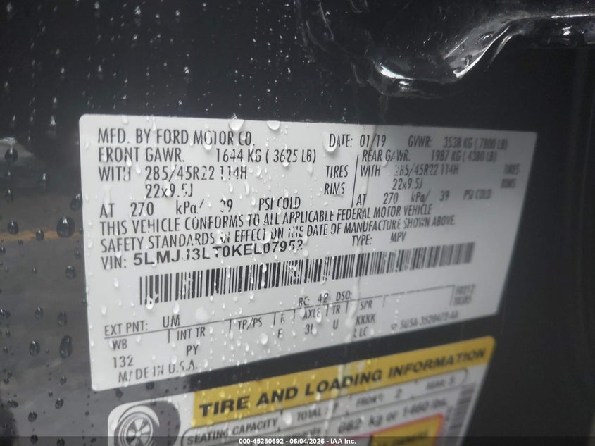 2019 Lincoln Navigator VIN 5LMJJ3LT0KEL07952 IAAI salvage auction — SIDE, Salvage Title, sold $4,300 on 2026-07-12 (photo 9)
