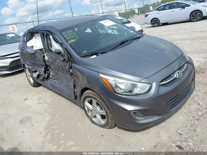 2016 Hyundai Accent VIN KMHCT5AE0GU268363 IAAI salvage auction — NORMAL WEAR, Salvage Title, sold $450 on 2026-07-13 (photo 1)