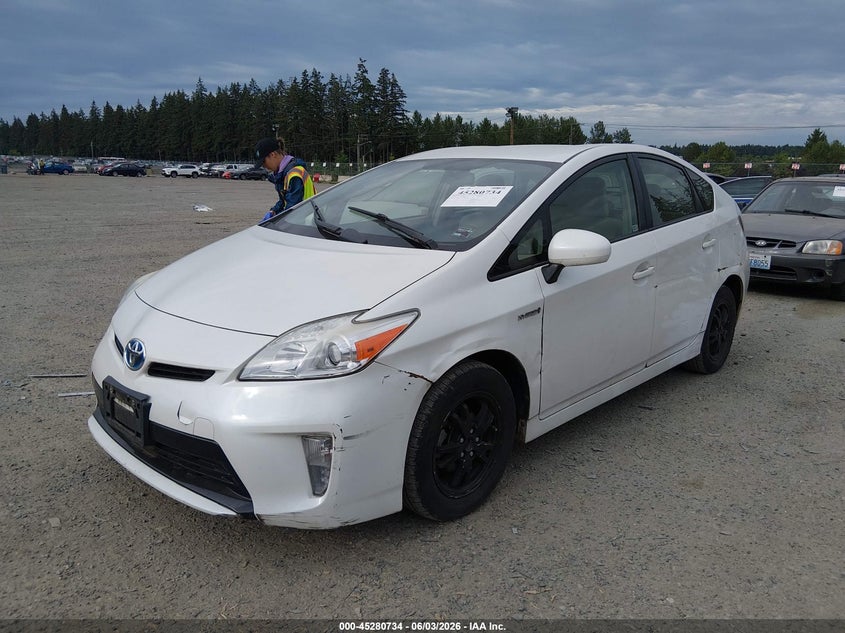 2012 Toyota Prius VIN JTDKN3DU2C0335046 IAAI salvage auction — NORMAL WEAR, Clear (Washington), sold $4,200 on 2026-07-08 (photo 2)