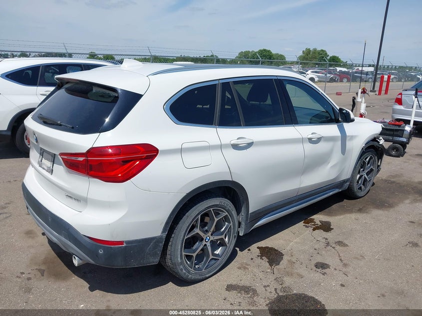 2018 BMW X1 VIN WBXHT3C39J5L31278 IAAI salvage auction — RIGHT FRONT, Salvage Title, sold $25 on 2026-07-27 (photo 4)