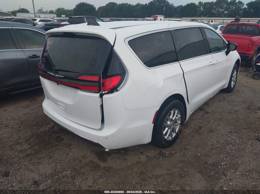 2026 Chrysler Pacifica VIN 2C4RC1BG1TR272615 IAAI salvage auction — LEFT SIDE, Salvage Title, sold $1,350 on 2026-07-28 (photo 4)