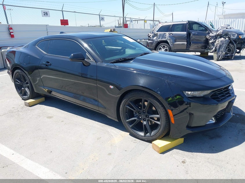 2021 Chevrolet Camaro VIN 1G1FD1RSXM0101537 IAAI salvage auction — SIDE, Salvage Title, sold $2,750 on 2026-07-22 (photo 1)