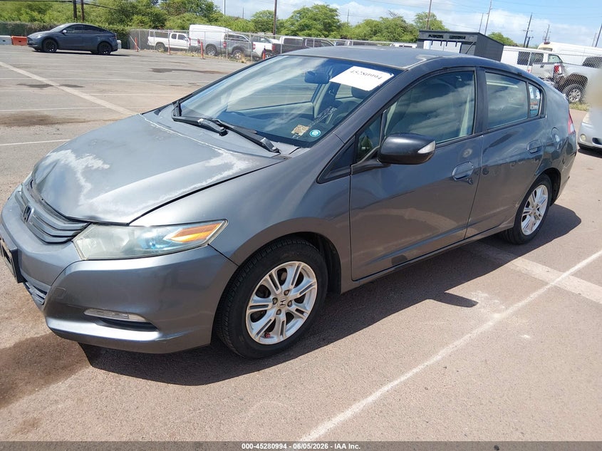 2011 Honda Insight VIN JHMZE2H70BS010572 IAAI salvage auction — NORMAL WEAR, Clear (Hawaii), sold $25 on 2026-07-28 (photo 2)