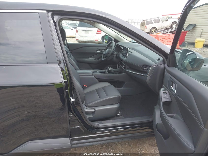 2025 Nissan Rogue VIN 5N1BT3BA6SC847125 IAAI salvage auction — FRONT END, Wait Title, sold $10,100 on 2026-08-20 (photo 5)