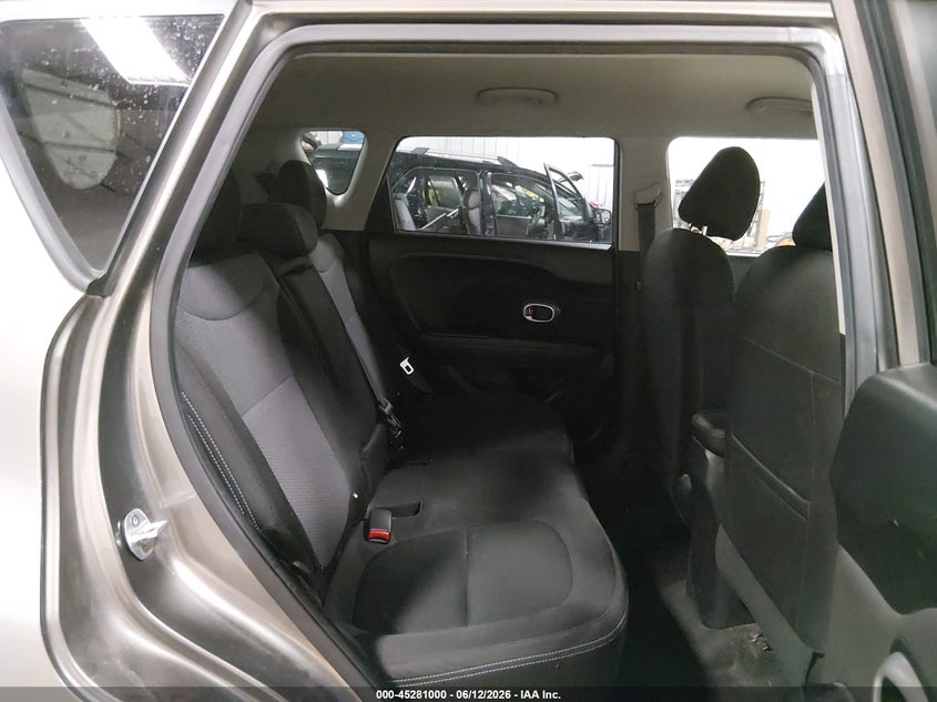 2019 Kia Soul VIN KNDJP3A50K7663977 IAAI salvage auction — HAIL, Salvage (Iowa), sold $1,900 on 2026-07-07 (photo 8)