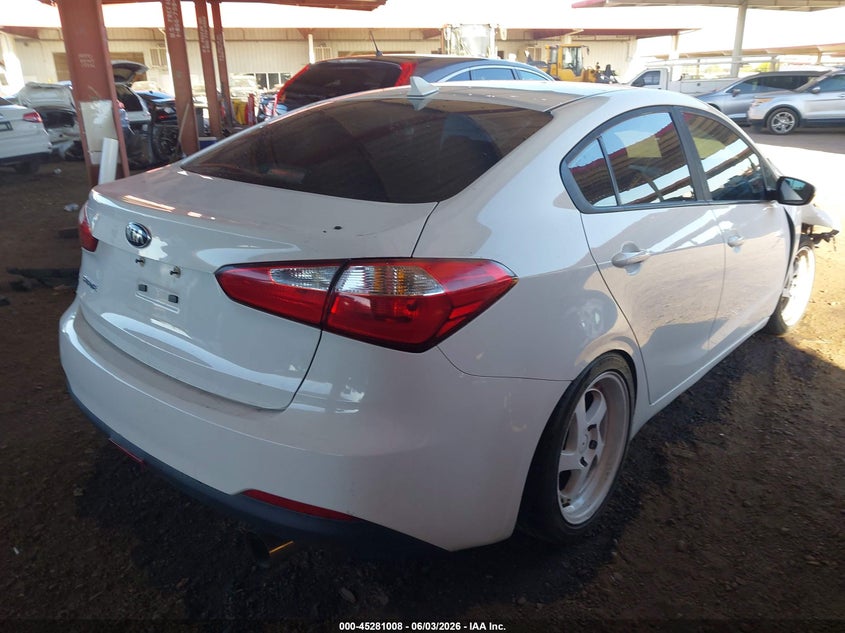 2016 Kia Forte VIN KNAFK4A64G5594343 IAAI salvage auction — FRONT END, Salvage (Arizona), sold $800 on 2026-07-07 (photo 4)