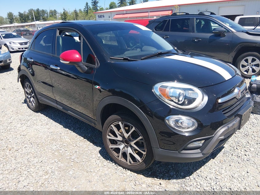 2016 Fiat VIN ZSBCSYET7GP476537 IAAI salvage auction — LEFT REAR, Salvage Title, sold $200 on 2026-08-12 (photo 1)
