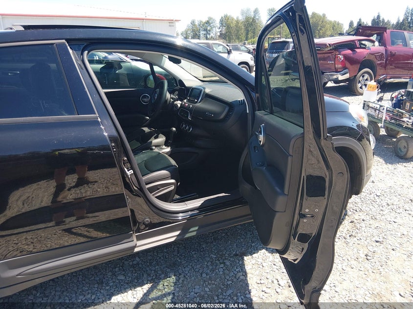 2016 Fiat VIN ZSBCSYET7GP476537 IAAI salvage auction — LEFT REAR, Salvage Title, sold $200 on 2026-08-12 (photo 5)