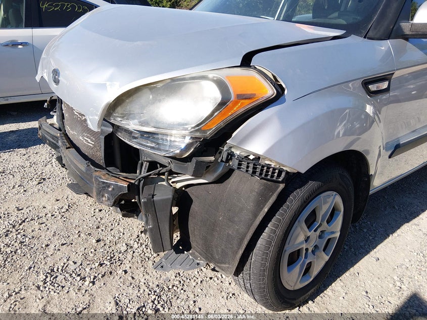 2012 Kia Soul VIN KNDJT2A56C7435828 IAAI salvage auction — FRONT END, Salvage Title, sold $375 on 2026-07-07 (photo 6)