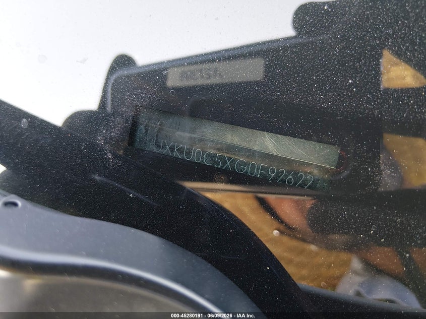 2016 BMW X6 VIN 5UXKU0C5XG0F92622 IAAI salvage auction — NORMAL WEAR, Salvage Title - Dealer (California), sold $6,800 on 2026-07-09 (photo 9)