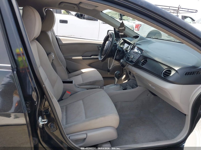 2011 Honda Insight VIN JHMZE2H5XBS004485 IAAI salvage auction — FRONT END, Salvage (California), sold $700 on 2026-07-23 (photo 5)