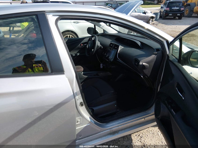 2021 Toyota Prius VIN JTDL9MFU4M3030675 IAAI salvage auction — FRONT END, Salvage Title, sold $5,500 on 2026-07-23 (photo 5)