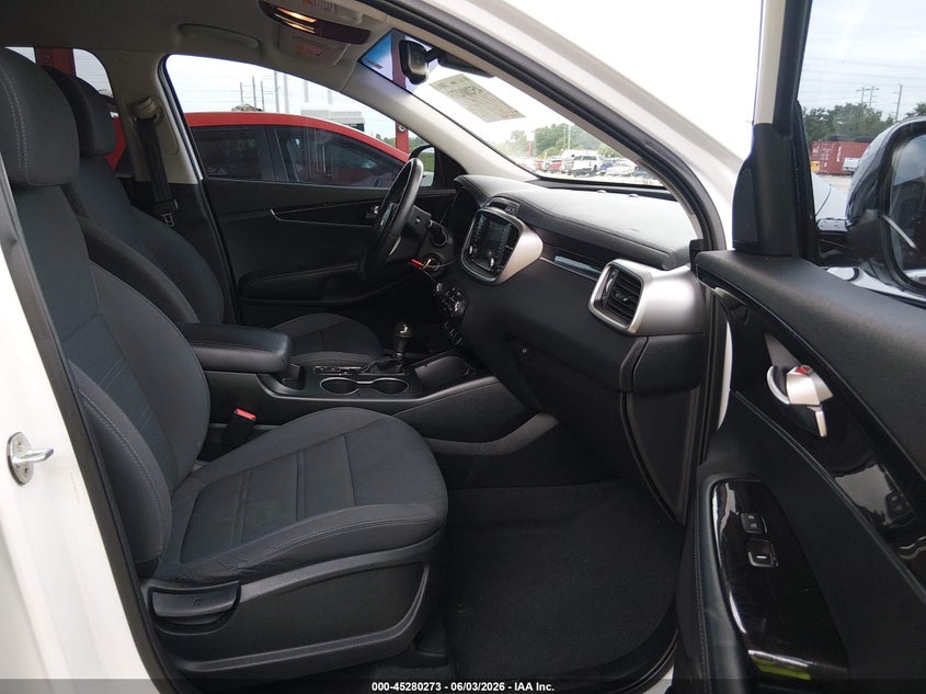 2017 Kia Sorento VIN 5XYPG4A38HG239201 IAAI salvage auction — LEFT REAR, Salvage Title, sold $1,950 on 2026-07-21 (photo 5)