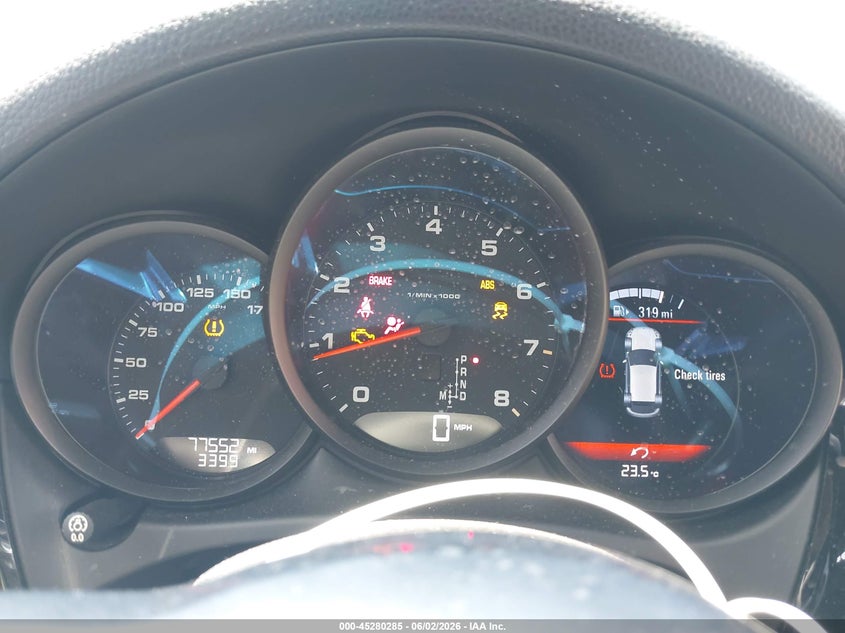 2018 Porsche Macan VIN WP1AA2A54JLB01340 IAAI salvage auction — RIGHT FRONT, Salvage (California), sold $4,050 on 2026-07-29 (photo 7)