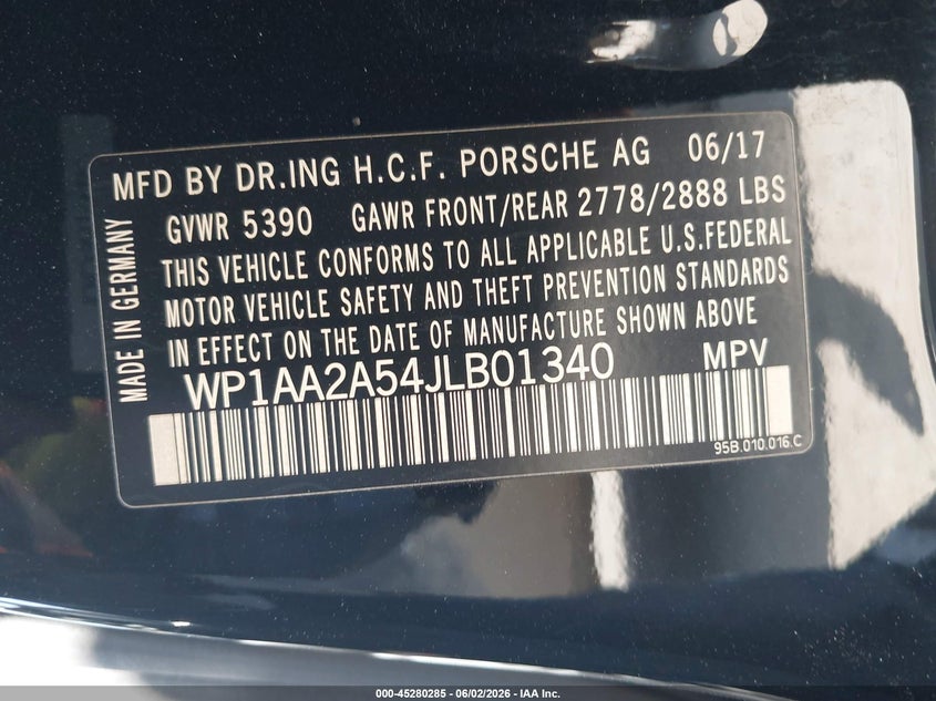 2018 Porsche Macan VIN WP1AA2A54JLB01340 IAAI salvage auction — RIGHT FRONT, Salvage (California), sold $4,050 on 2026-07-29 (photo 9)