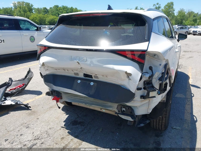 2023 Kia Sportage VIN 5XYK3CAF1PG009170 IAAI salvage auction — REAR END, Salvage Title, sold $6,400 on 2026-07-27 (photo 6)