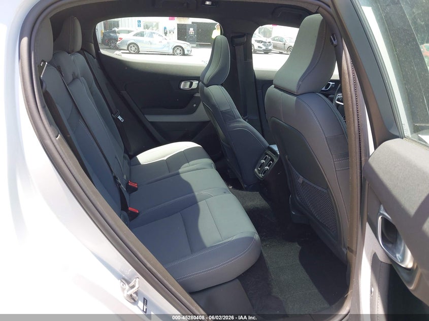 2023 Polestar 2 VIN YSMED3KA9PL114349 IAAI salvage auction — SIDE, Salvage Title, sold $9,100 on 2026-08-12 (photo 8)