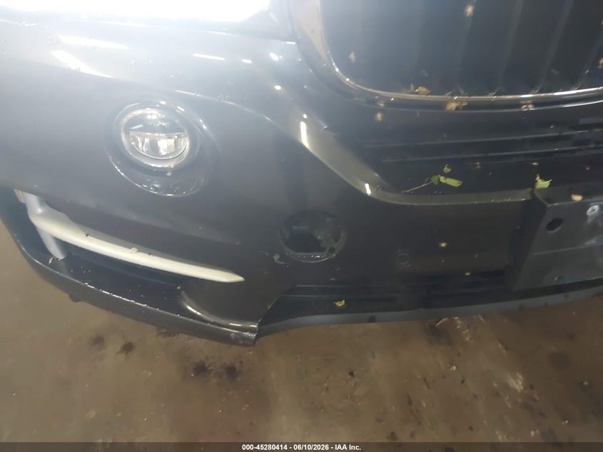 2014 BMW X5 VIN 5UXKR0C56E0H23401 IAAI salvage auction — NORMAL WEAR, Salvage Title, sold $2,350 on 2026-07-22 (photo 6)