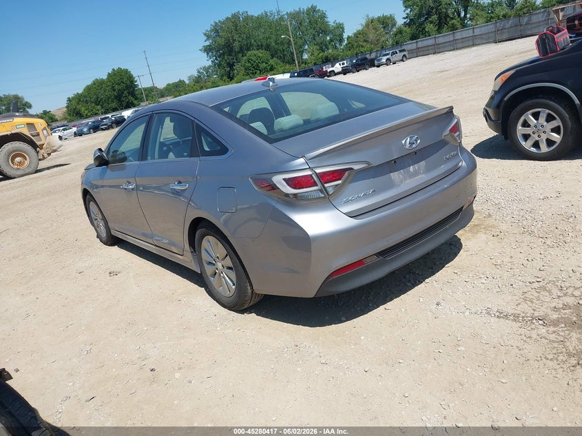 2016 Hyundai Sonata VIN KMHE24L10GA022026 IAAI salvage auction — NORMAL WEAR, Salvage Title, sold $350 on 2026-07-22 (photo 3)