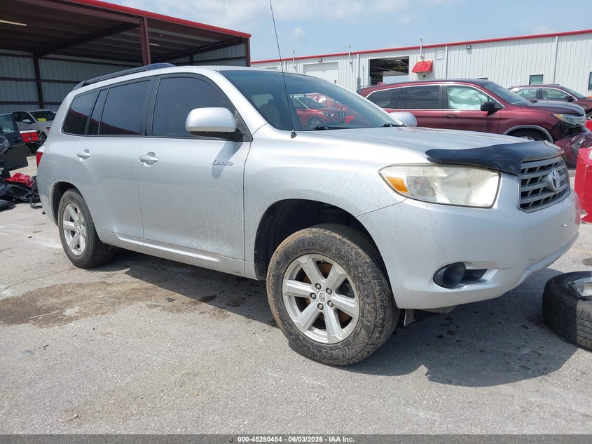 2008 Toyota Highlander VIN JTEDS41A282030669 IAAI salvage auction — LEFT SIDE, Salvage (Missouri), sold $2,750 on 2026-07-09 (photo 1)