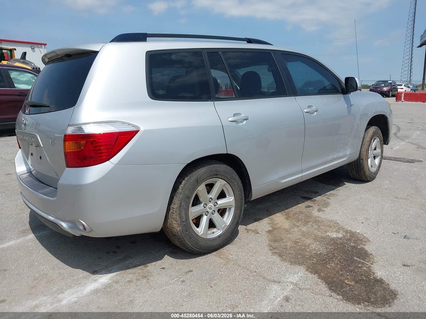 2008 Toyota Highlander VIN JTEDS41A282030669 IAAI salvage auction — LEFT SIDE, Salvage (Missouri), sold $2,750 on 2026-07-09 (photo 4)