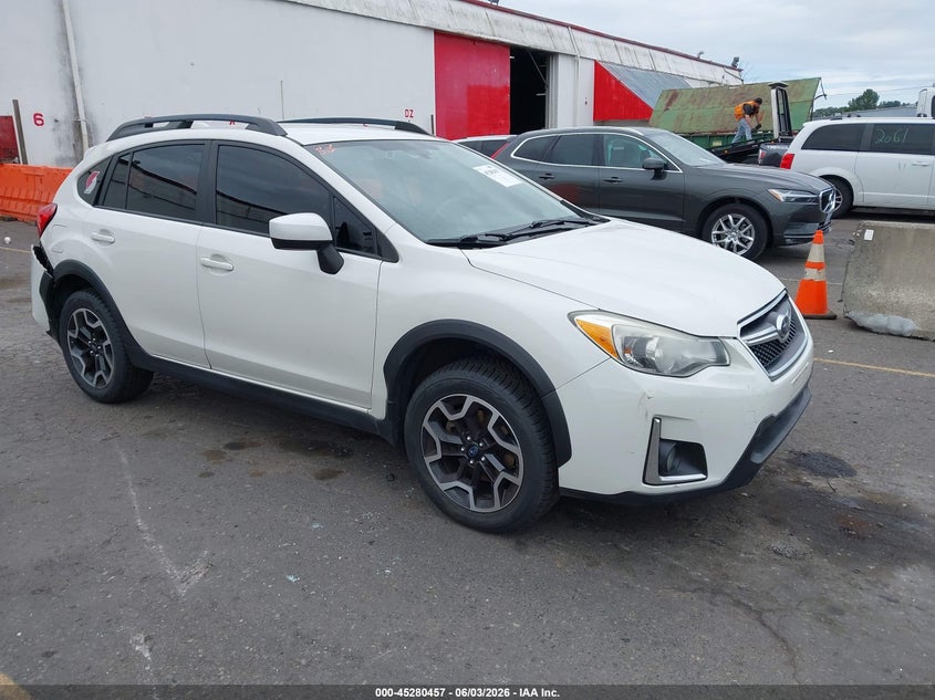 2016 Subaru Xv VIN JF2GPADC7G8251115 IAAI salvage auction — REAR END, Salvage (Oregon), sold $2,100 on 2026-07-31 (photo 1)