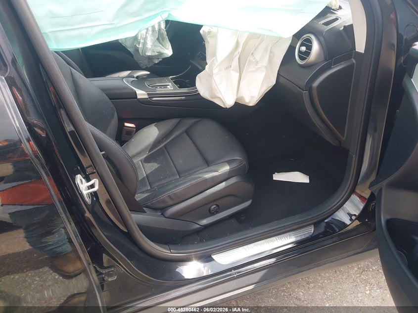2022 Mercedes-benz Glc VIN W1N0G8DB3NV344477 IAAI salvage auction — NORMAL WEAR, Original (Texas), sold $5,000 on 2026-07-08 (photo 5)