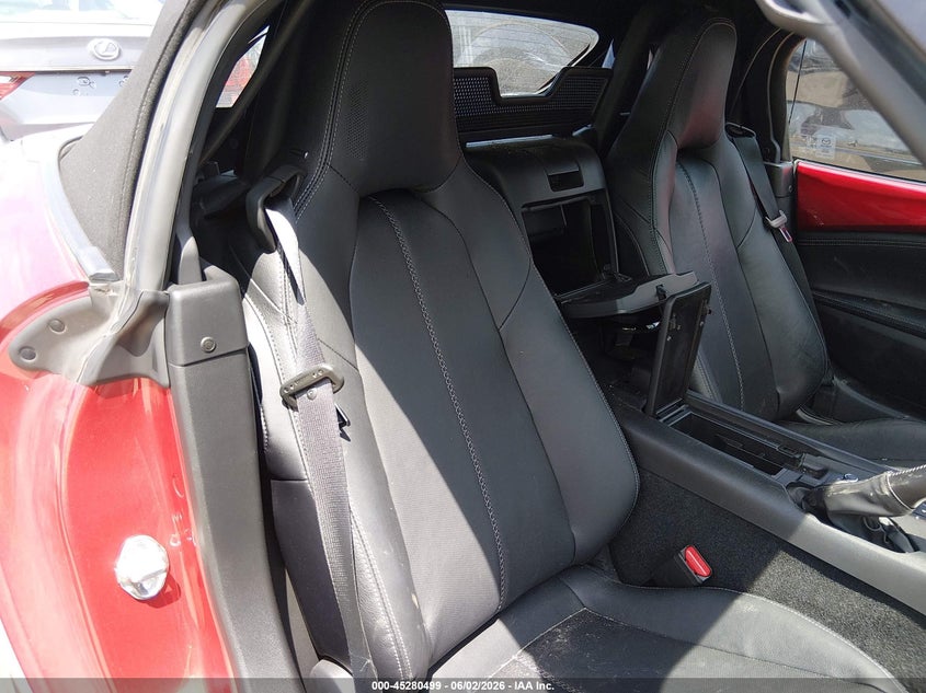 2022 Mazda Mx-5 VIN JM1NDAD74N0508292 IAAI salvage auction — FRONT END, Original (Texas), sold $5,500 on 2026-07-28 (photo 8)