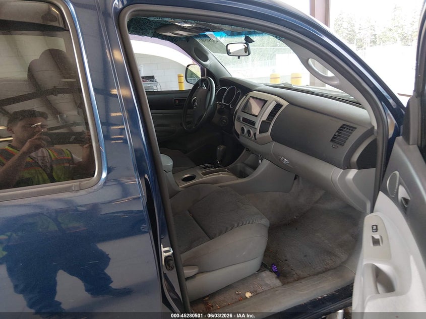 2005 Toyota Tacoma VIN 5TELU42N85Z094167 IAAI salvage auction — RIGHT SIDE, Bill Of Sale (Washington), sold $5,950 on 2026-07-29 (photo 5)