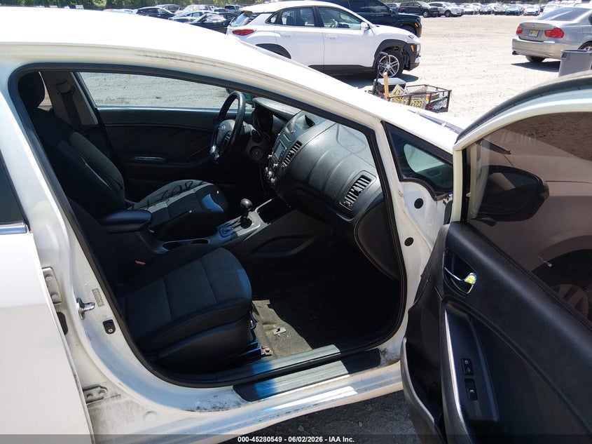 2014 Kia Forte VIN KNAFX4A81E5114193 IAAI salvage auction — NORMAL WEAR, Clear (New Jersey), sold $600 on 2026-07-14 (photo 5)