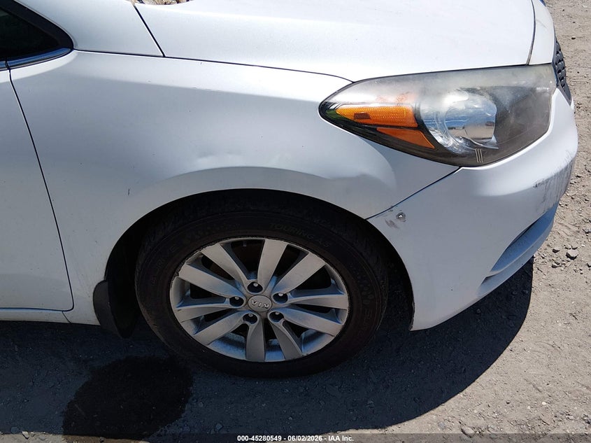 2014 Kia Forte VIN KNAFX4A81E5114193 IAAI salvage auction — NORMAL WEAR, Clear (New Jersey), sold $600 on 2026-07-14 (photo 6)