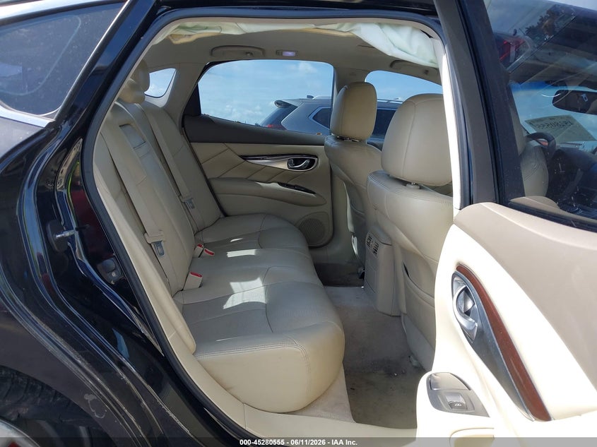 2011 Infiniti M37 VIN JN1BY1AR9BM371841 IAAI salvage auction — RIGHT FRONT, Rebuildable (Florida), sold $375 on 2026-07-09 (photo 8)
