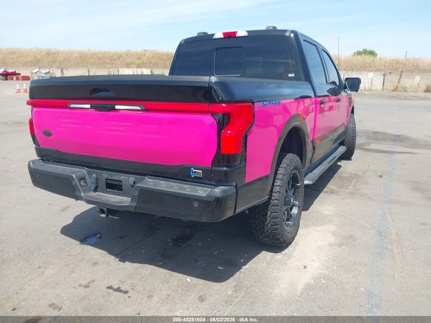 2022 Ford F-150 VIN 1FTVW1EV3NWG13913 IAAI salvage auction — FRONT END, Salvage Title, sold $23,700 on 2026-07-11 (photo 4)