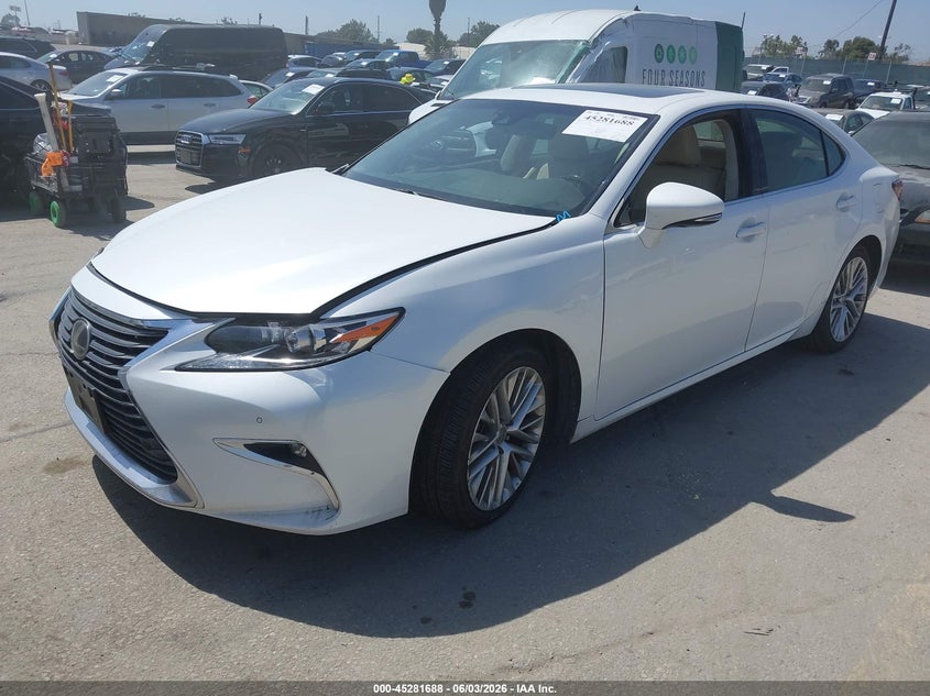 2016 Lexus ES VIN JTHBK1GG7G2233995 IAAI salvage auction — RIGHT SIDE, Salvage Title, sold $3,750 on 2026-07-15 (photo 2)