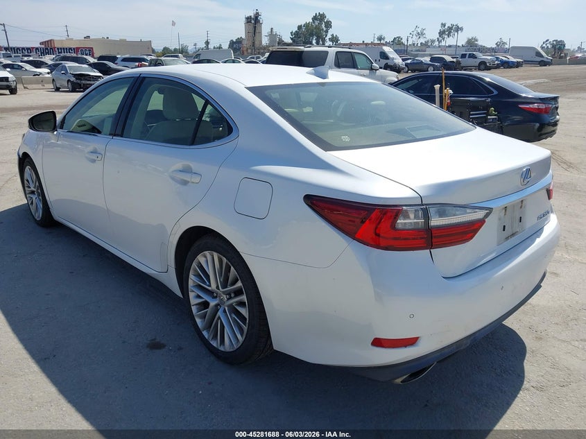 2016 Lexus ES VIN JTHBK1GG7G2233995 IAAI salvage auction — RIGHT SIDE, Salvage Title, sold $3,750 on 2026-07-15 (photo 3)