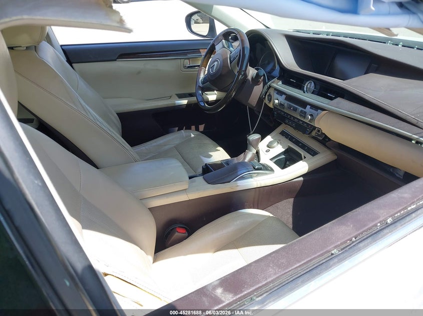 2016 Lexus ES VIN JTHBK1GG7G2233995 IAAI salvage auction — RIGHT SIDE, Salvage Title, sold $3,750 on 2026-07-15 (photo 5)